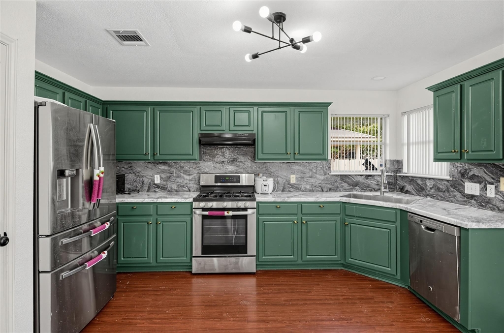 1610 Balmorhea Ln - Photo 20