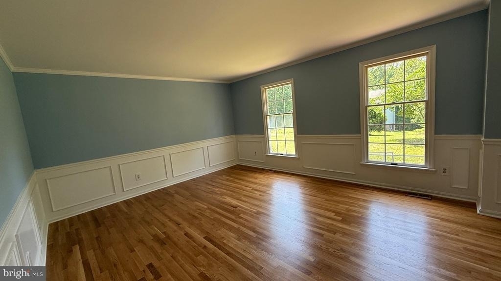 5750 Pendleton Lane - Photo 5