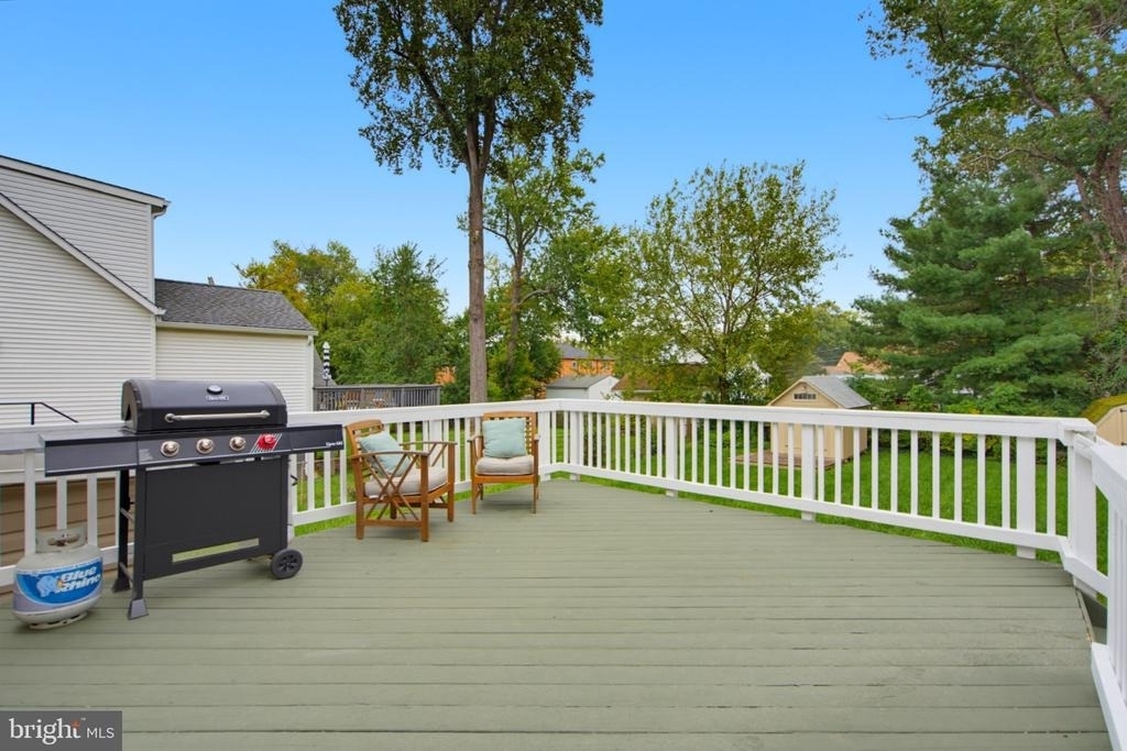4021 Maple Street - Photo 4
