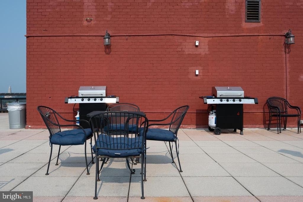 801 N Pitt St - Photo 27