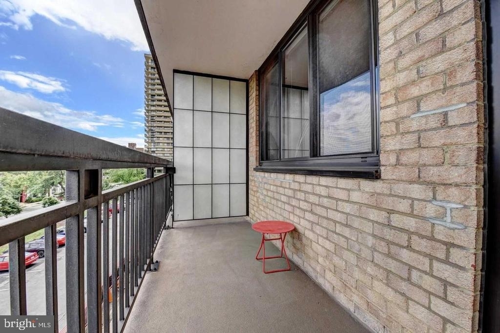801 N Pitt St - Photo 13