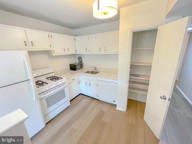5009 7th Road S - Photo 3