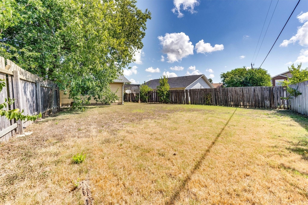601 Misty Morning Way - Photo 16