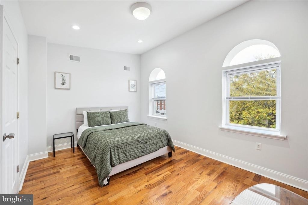 3209 W Montgomery Avenue - Photo 13