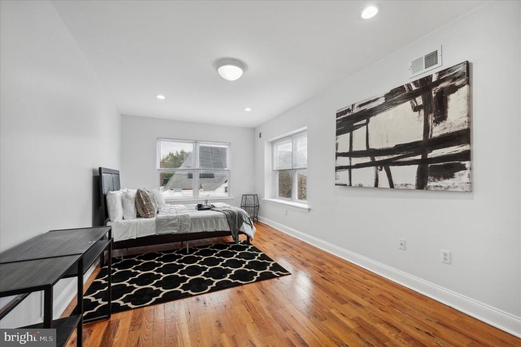 3209 W Montgomery Avenue - Photo 8