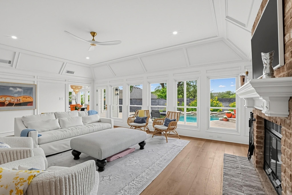 1908 Winter Park Rd - Photo 4