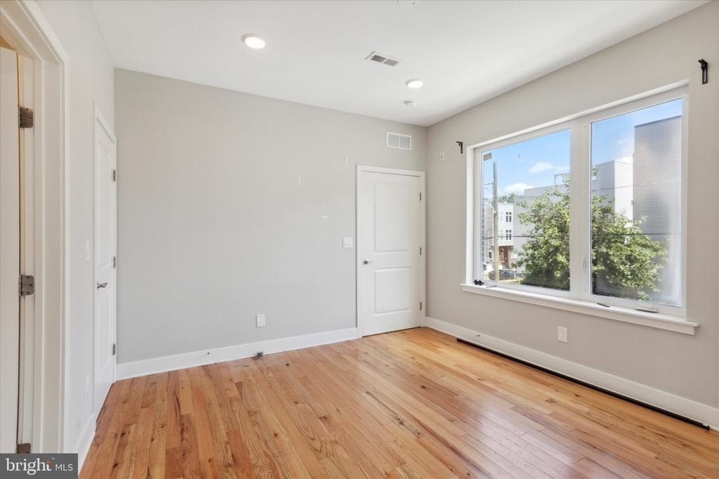 1312 N 18th Street - Photo 9