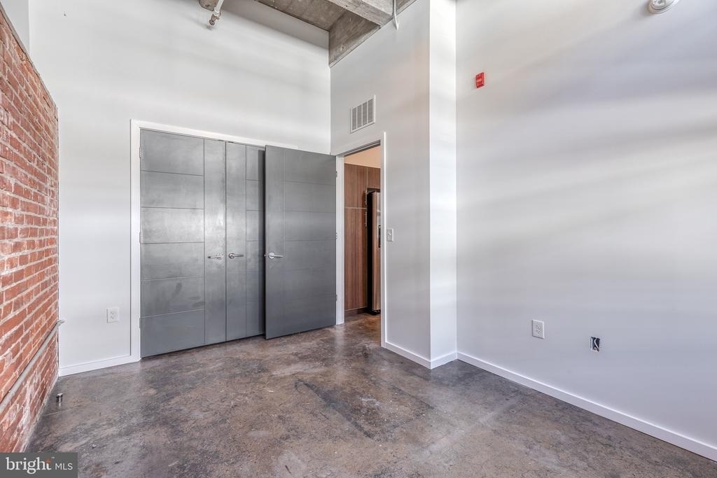 4800 Brown Street - Photo 13