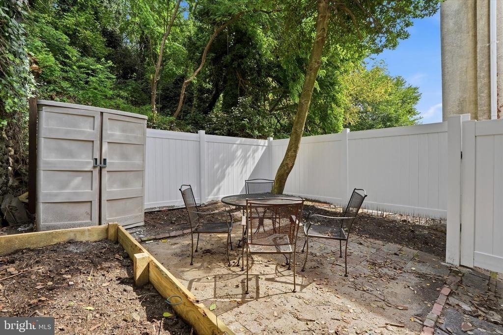 3887 Manayunk Avenue - Photo 23