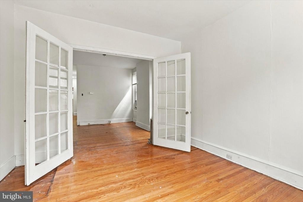 3887 Manayunk Avenue - Photo 14
