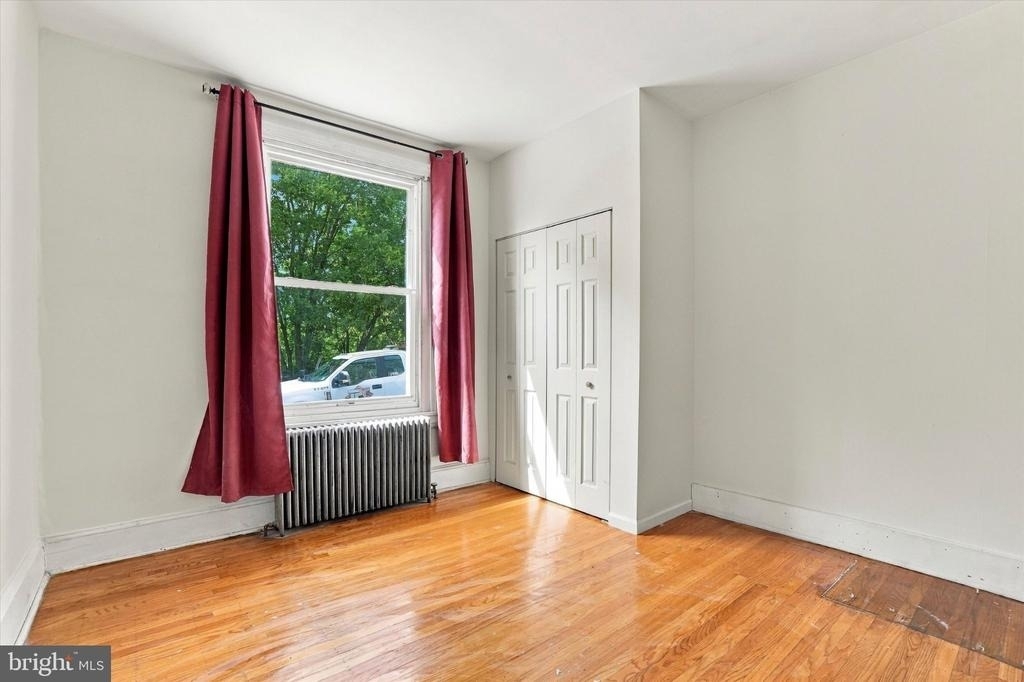 3887 Manayunk Avenue - Photo 11