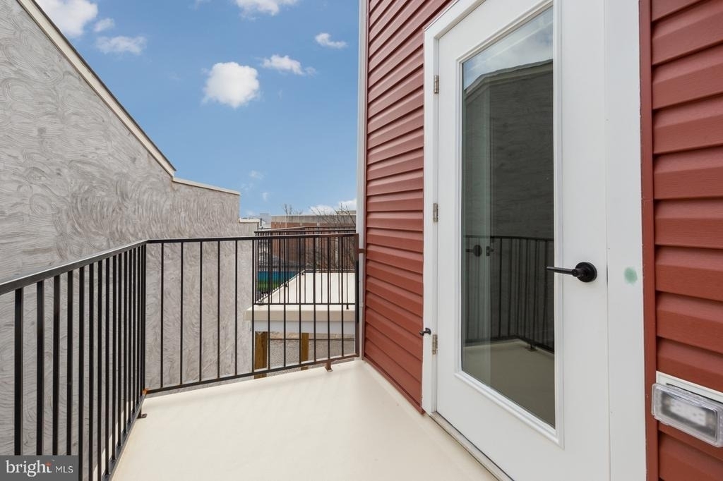 2401 Frankford Avenue - Photo 21