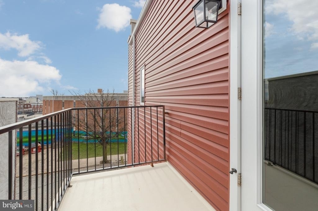 2401 Frankford Avenue - Photo 14