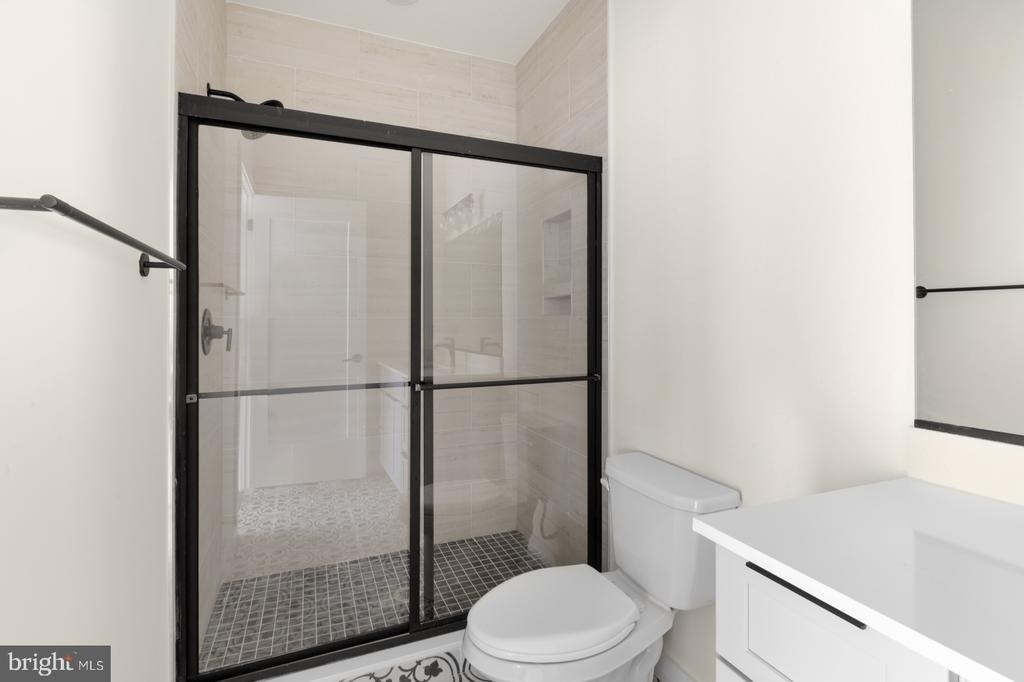 2401 Frankford Avenue - Photo 27