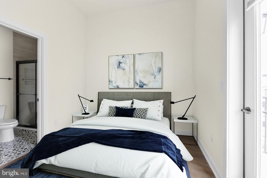 2401 Frankford Avenue - Photo 2