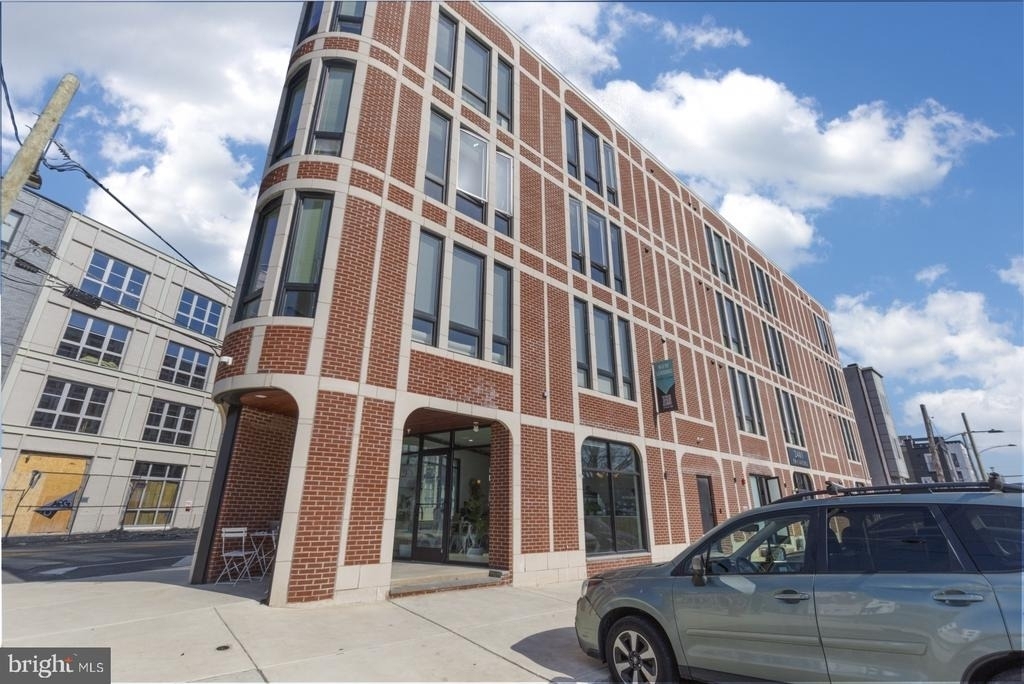 2401 Frankford Avenue - Photo 32