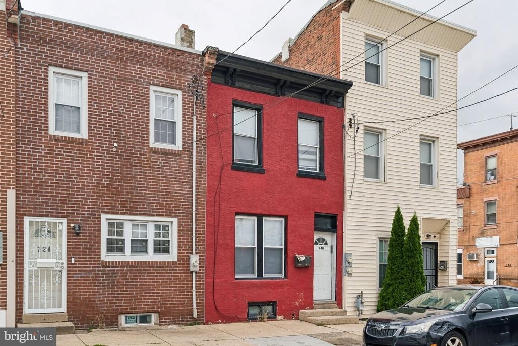 740 N 37th Street - Photo 0
