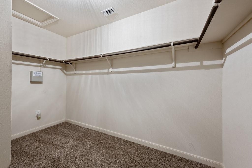1013 Hawkeye Point Rd - Photo 22