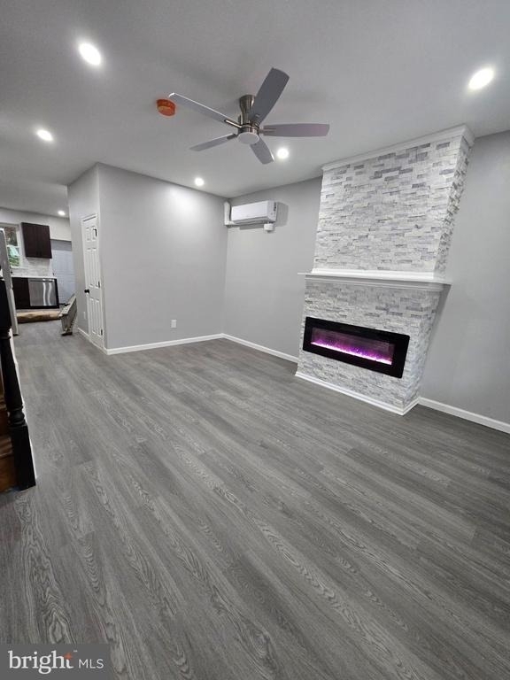 1615 S Conestoga Street - Photo 0