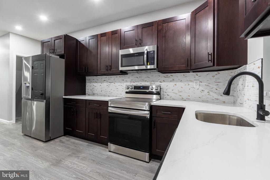 1615 S Conestoga Street - Photo 24