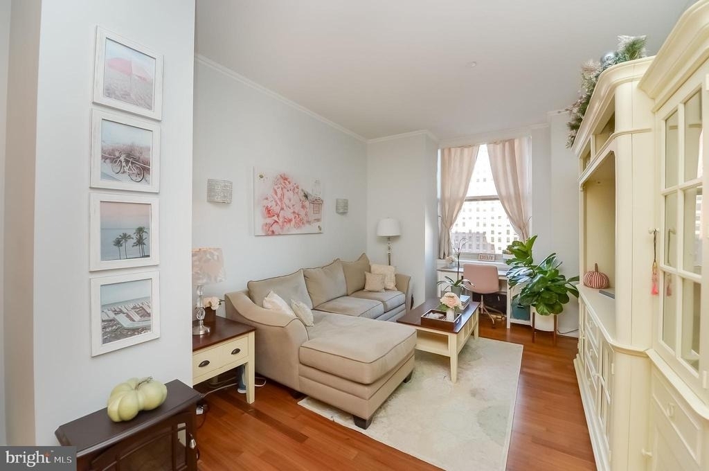 1600 Arch Street - Photo 5