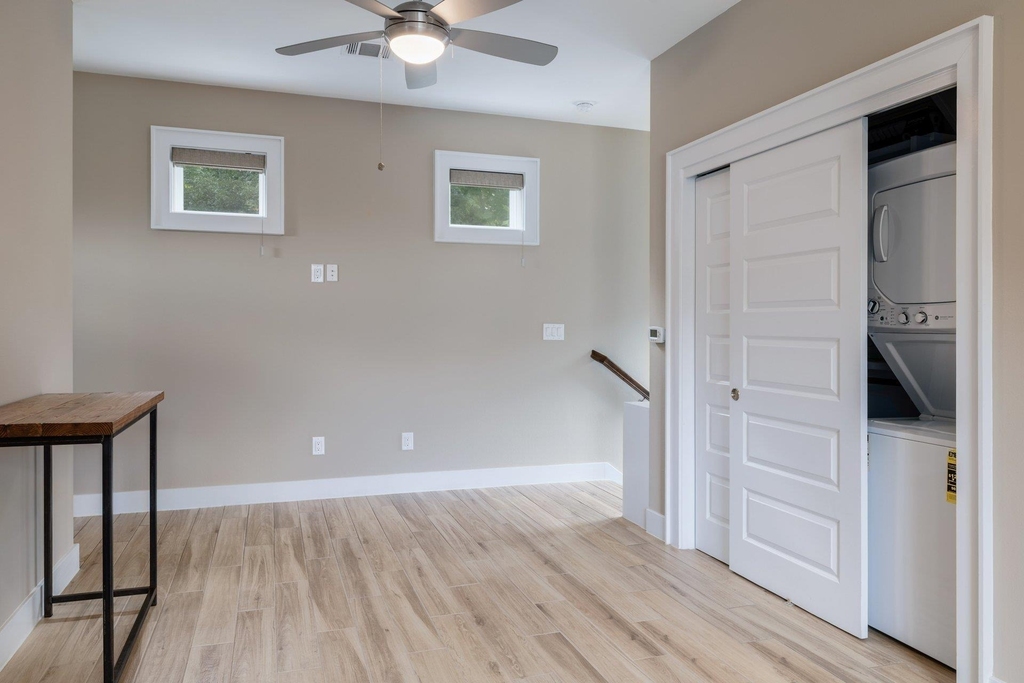 701 Josephine St - Photo 4