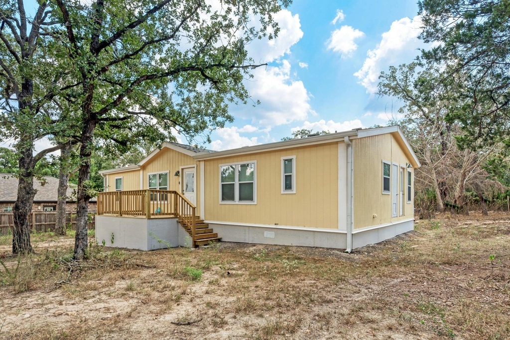 107 Long Shadow Dr - Photo 1