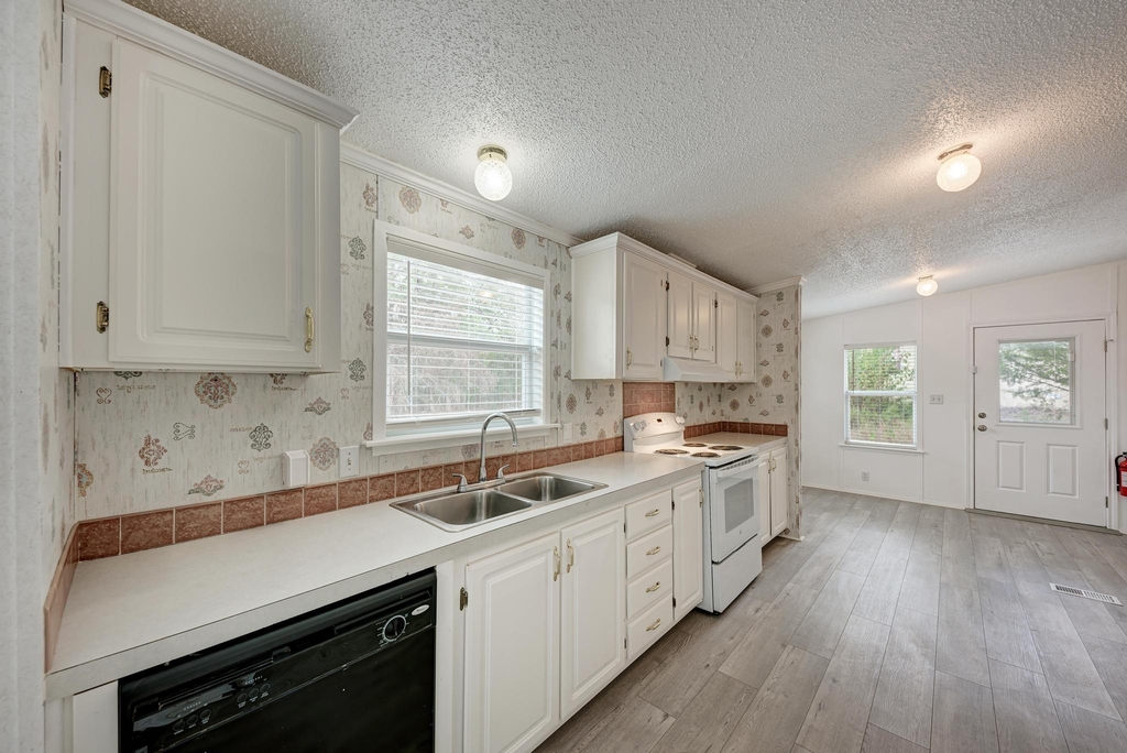 107 Long Shadow Dr - Photo 11