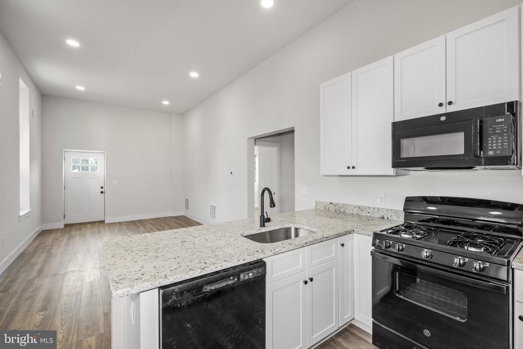 424 Chestnut Street - Photo 21