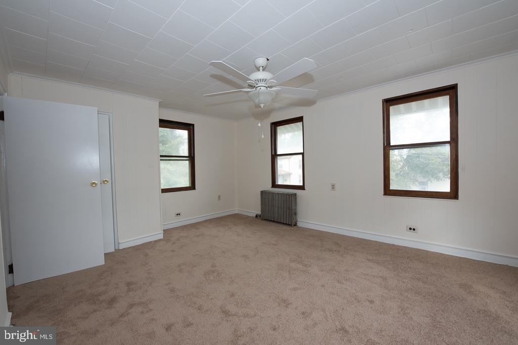 101 Merion Avenue - Photo 12