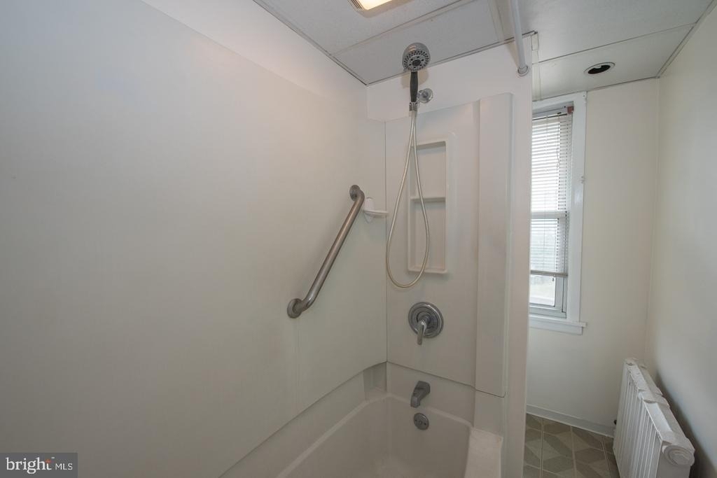 101 Merion Avenue - Photo 16