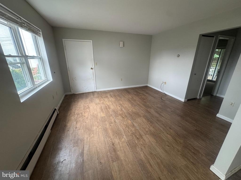 427 Smith Street - Photo 1