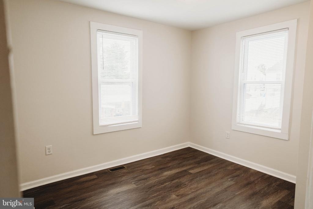 233 Leon Avenue - Photo 15