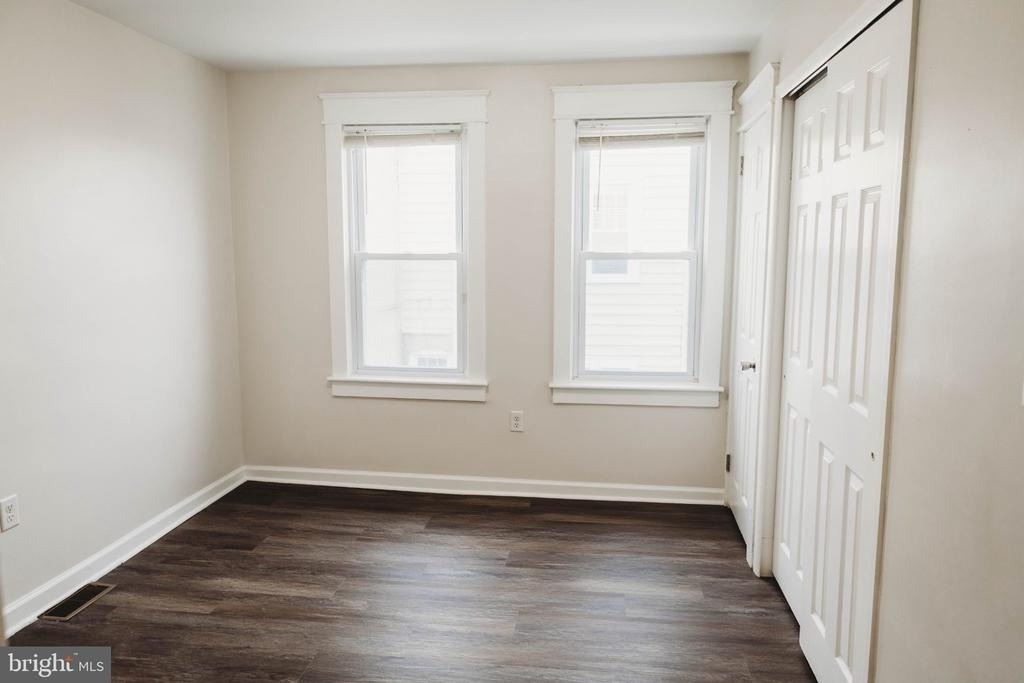 233 Leon Avenue - Photo 13