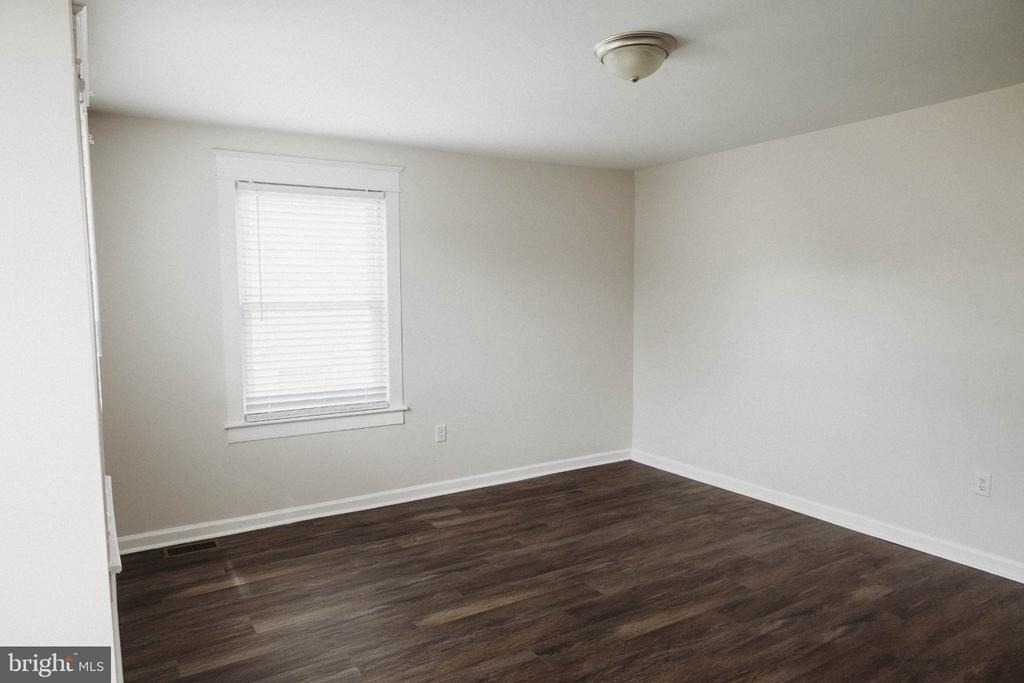 233 Leon Avenue - Photo 16