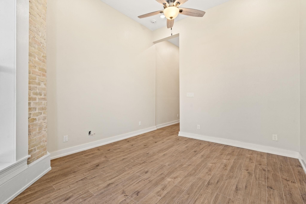 104 E 2nd St - Photo 31
