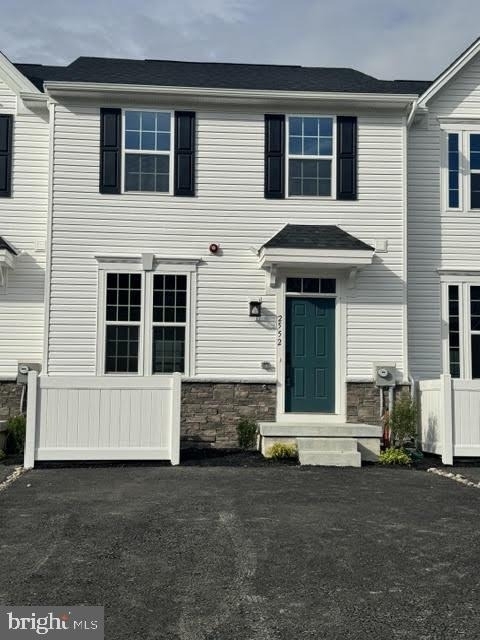 2552 Baydon Lane - Photo 1