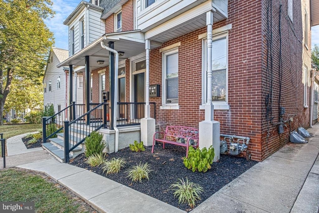 305 S Main Street - Photo 16