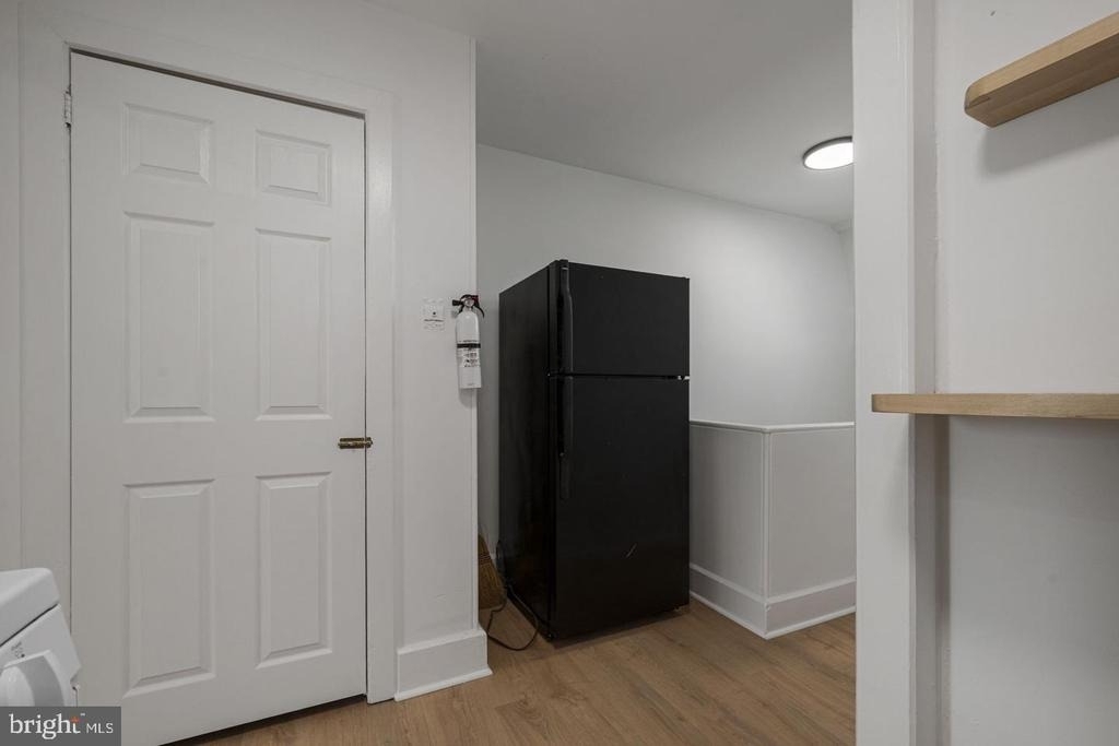 305 S Main Street - Photo 3