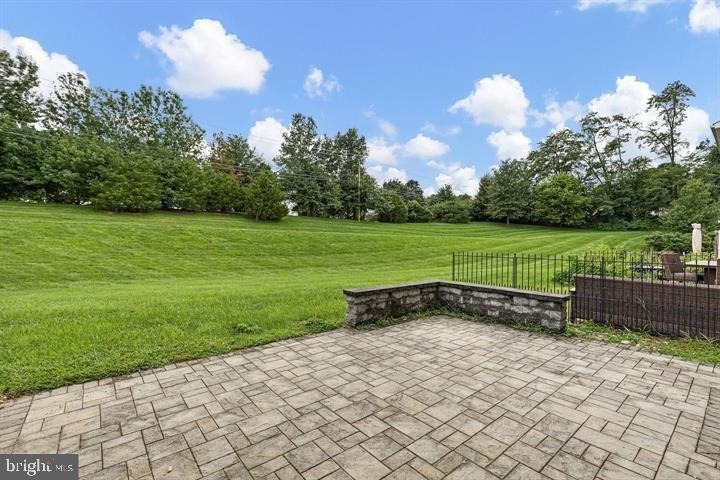 112 Tulsk Road - Photo 18