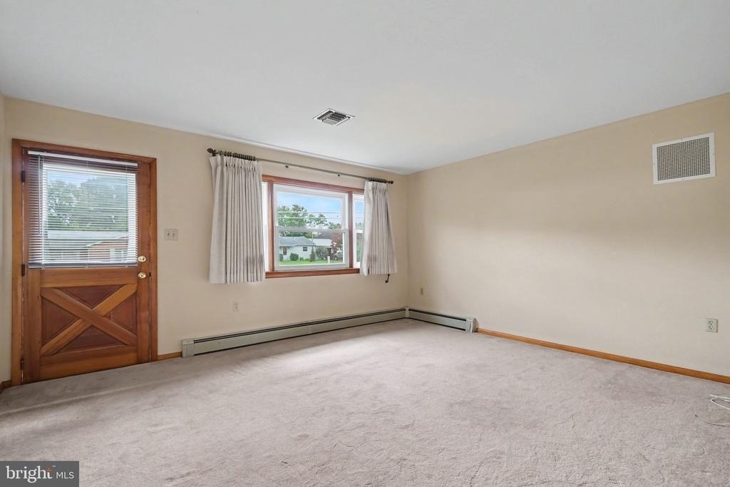 4800 Creekview Road - Photo 4