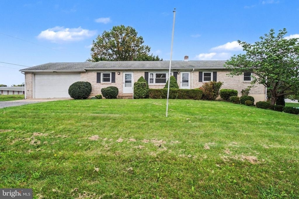 4800 Creekview Road - Photo 0