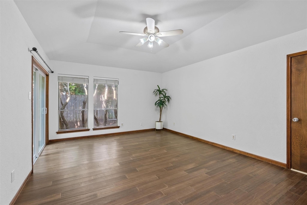 11007 Froke Cedar Trl - Photo 12