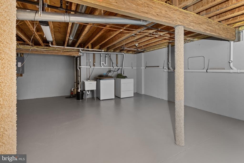 103 Ely Crescent - Photo 25