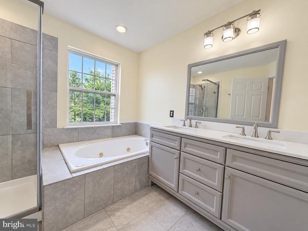 6 Clemens Lane - Photo 16