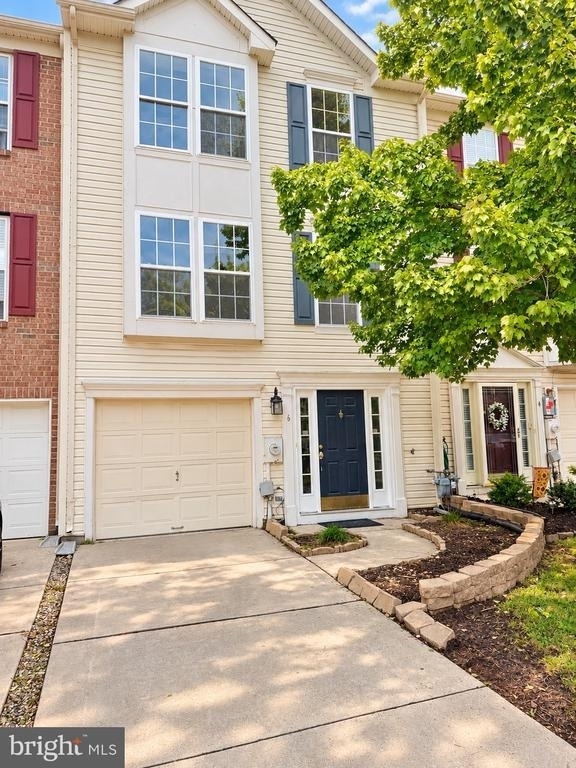 6 Clemens Lane - Photo 0
