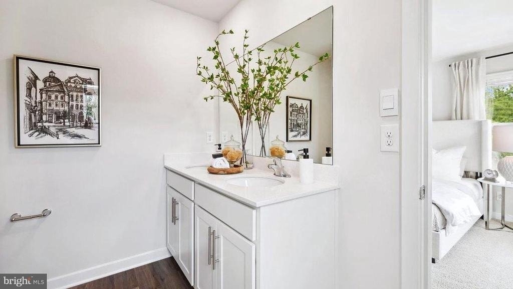 11 Spencer Way - Photo 5
