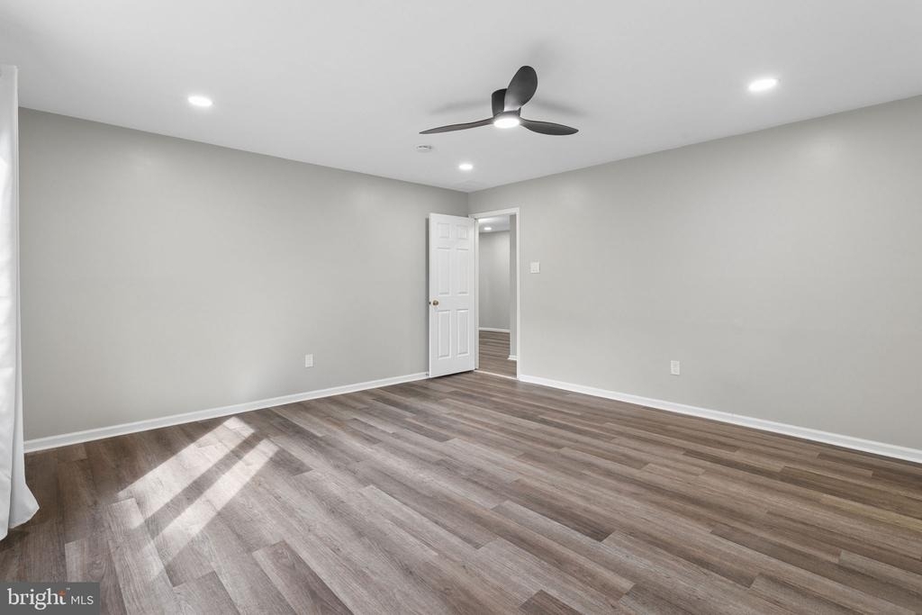 932 Chanticleer Drive - Photo 21