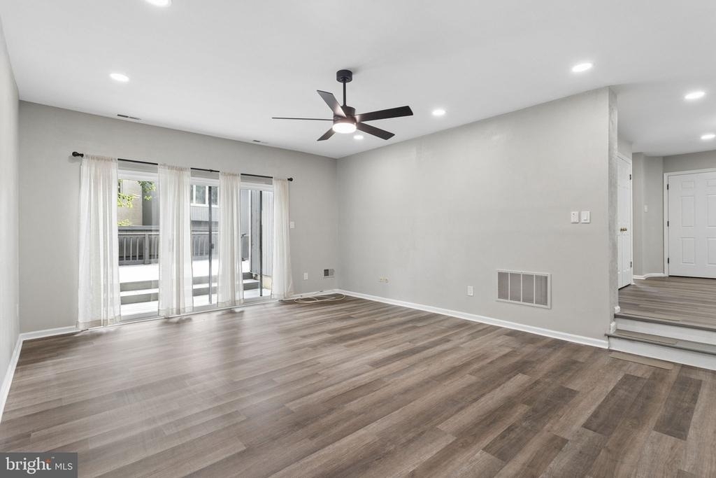 932 Chanticleer Drive - Photo 13