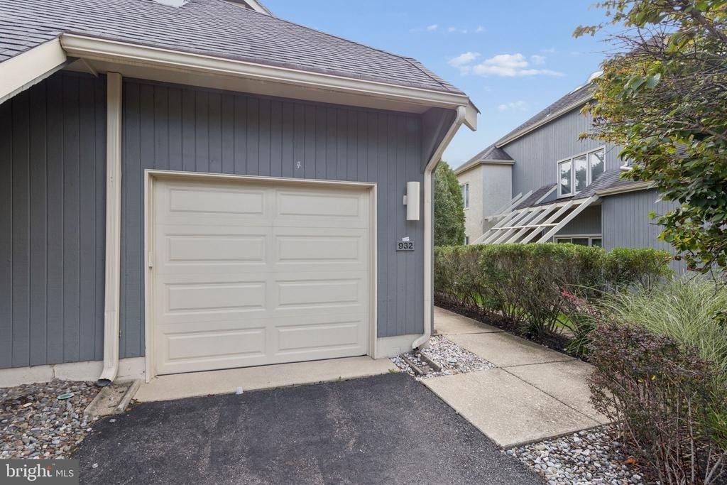 932 Chanticleer Drive - Photo 30